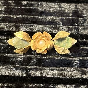 Vintage Gold Tone Jadeite Faux Pearl Rose Flower & Leaf Brooch Pin 2”